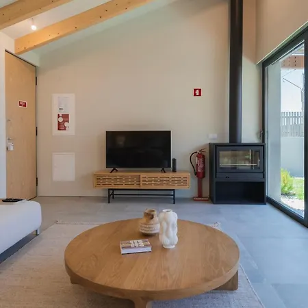 فيلة Stunning House With Pool By Lovelystay Santo Isidoro