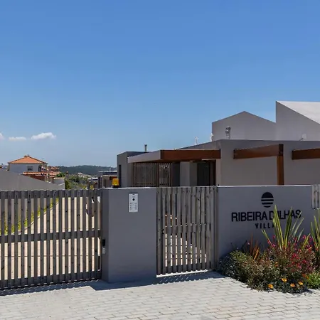 Stunning House With Pool By Lovelystay Villa