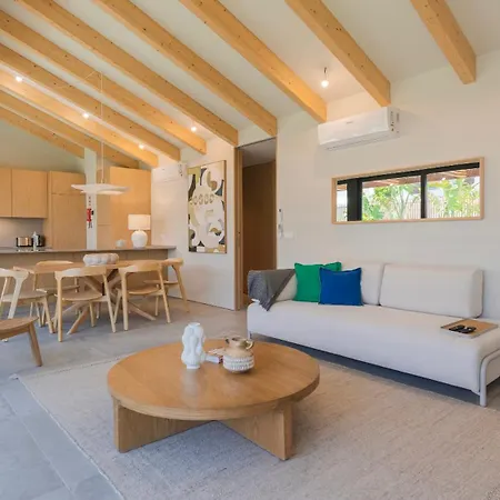 Villa Stunning House With Pool By Lovelystay *