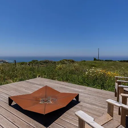 Stunning House With Pool By Lovelystay *