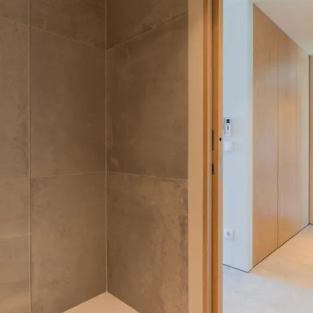 Villa Stunning House With Pool By Lovelystay